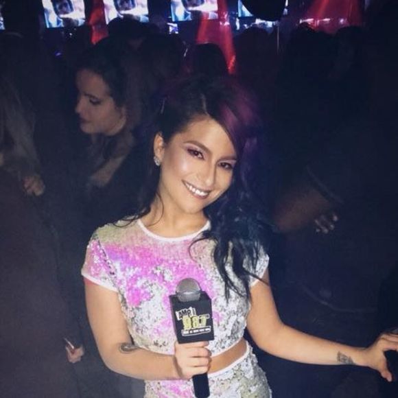 Meet your Posher, Julia - Picture 1 of 1